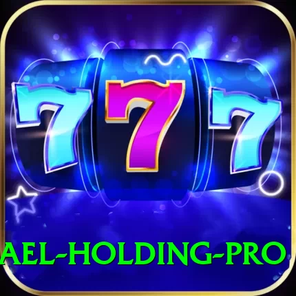 michael holding - Gold Earning App - 2